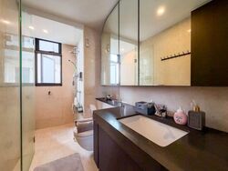 Avenue South Residence (D3), Apartment #629879281